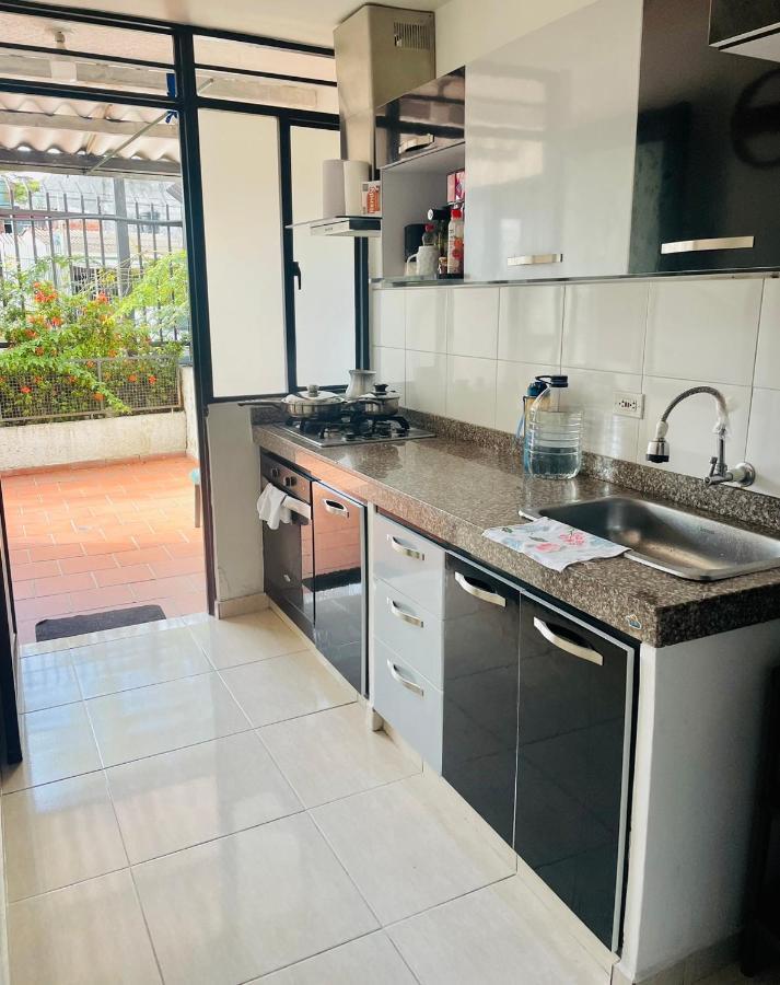 Hostal Roma Villavicencio Luaran gambar